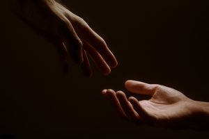drętwienie rak jakie witaminy mogą pomóc
